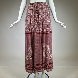 Early 2000’s Oscar de la Renta silk maxi skirt.